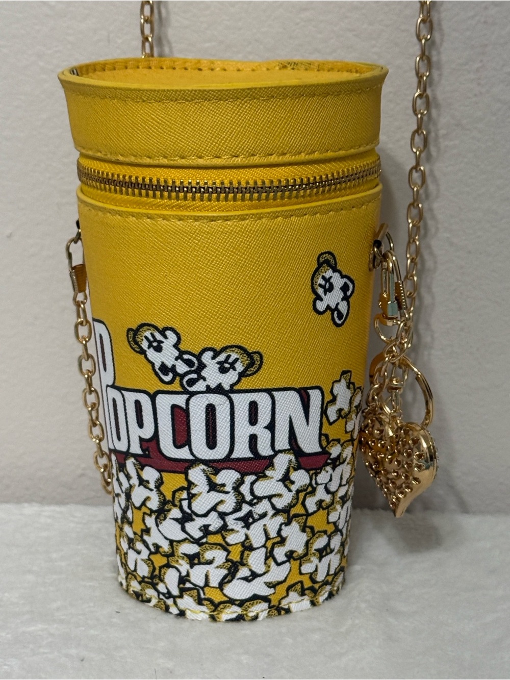 Source Unknown Yellow Popcorn Cup Crossbody Bag with Gold Chain